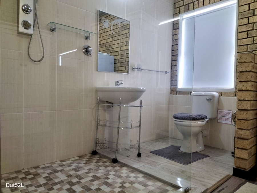 12 Bedroom Property for Sale in Klein Brak Western Cape